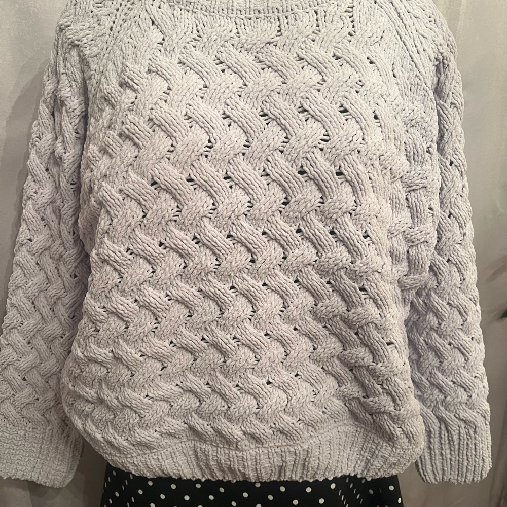 Philosophy Soft Gray Cable Knit Sweater
